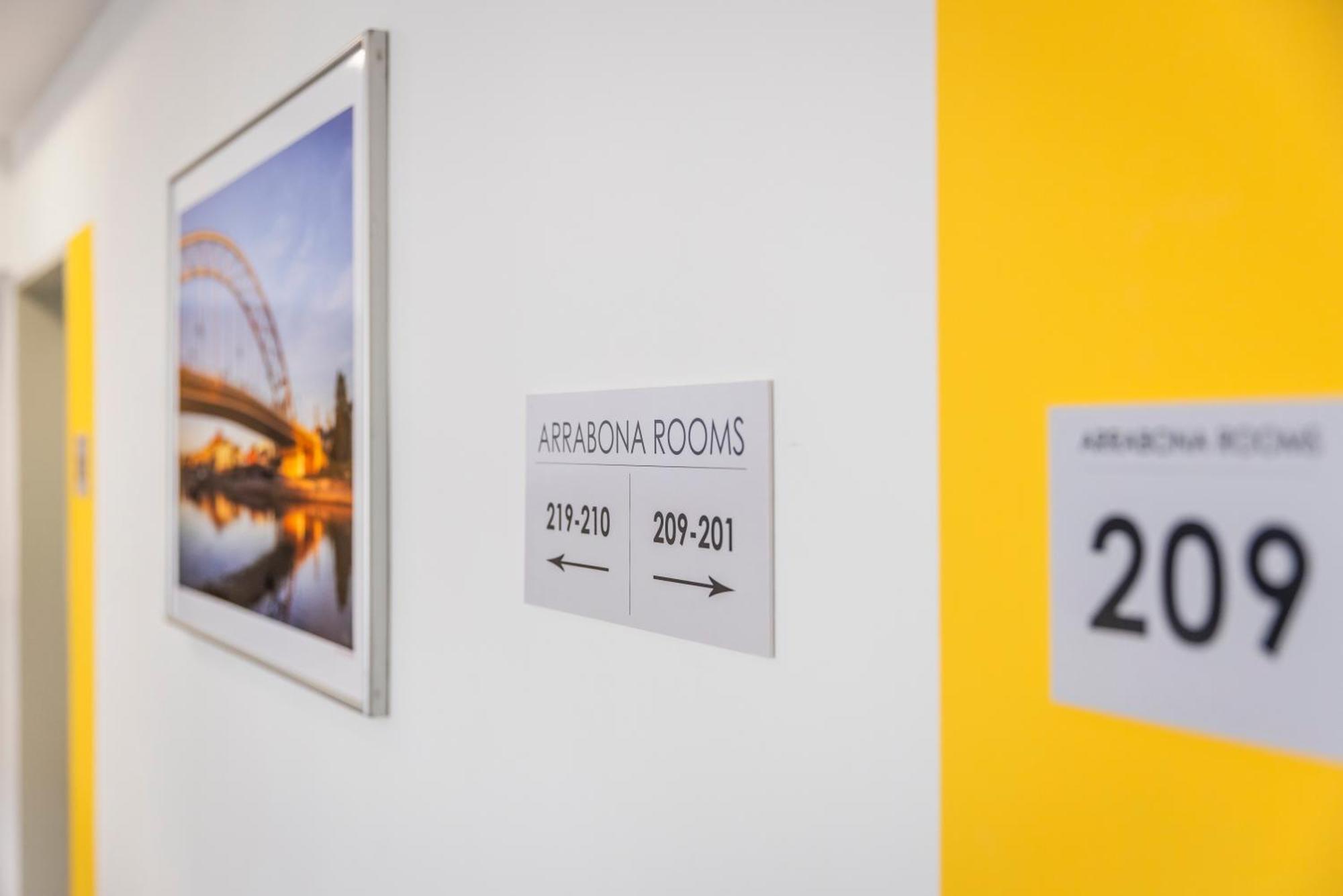 Arrabona Rooms エクステリア 写真